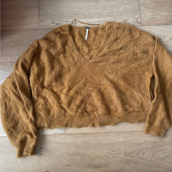 Free people princess fuzzy v-neck sweater small - Picture 2 of 6